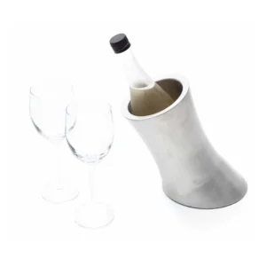 JP0262US-3_e0d0afad-4ea3-4c33-b790-7a44173fe2a3_900x copy