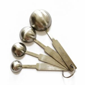 JP0516-Chef_s4PieceStainlessSteelMeasuringSpoonSet-3.jpg